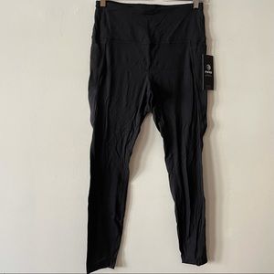 MPG high waisted black leggings with side pockets NWT